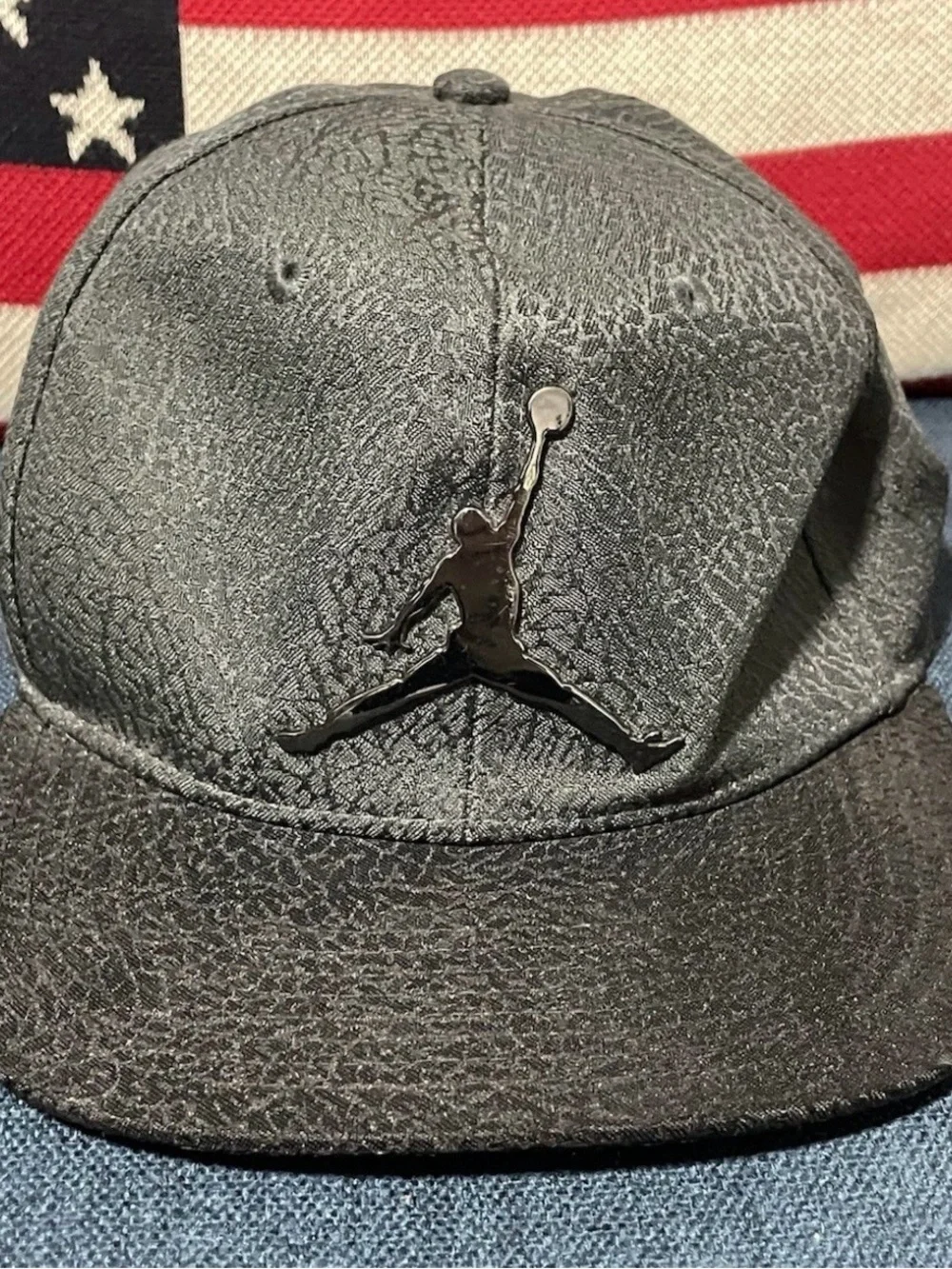 Jump Black Textured Youth Snapback Hat